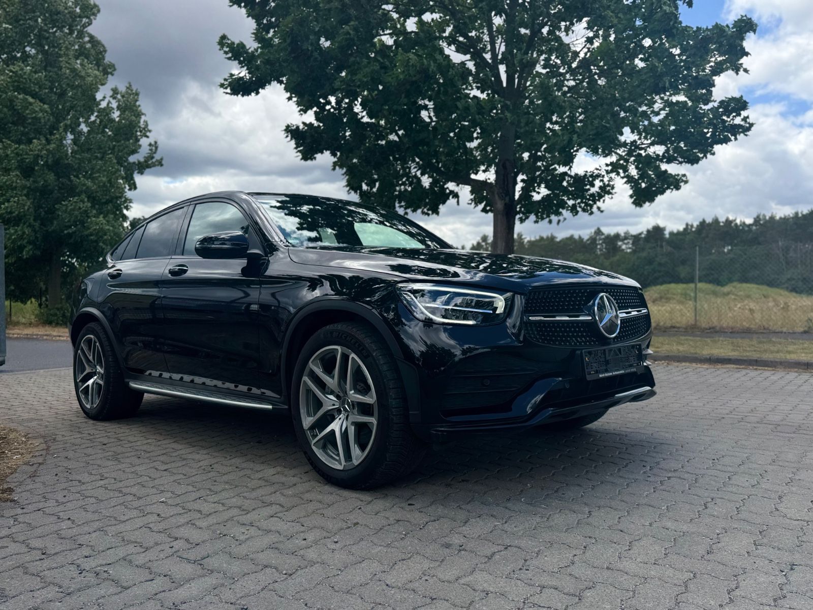 MERCEDES-BENZ GLC-Coupe400d AMG Plus 4Matic /TÜV Bis 03.2026