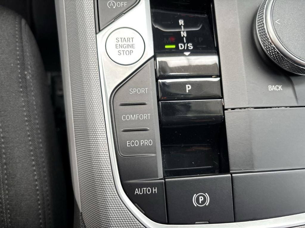 BMW 3 Series i Touring SHZ NAVI LED digiCockP RFK PDCv+h, миниатюра 18