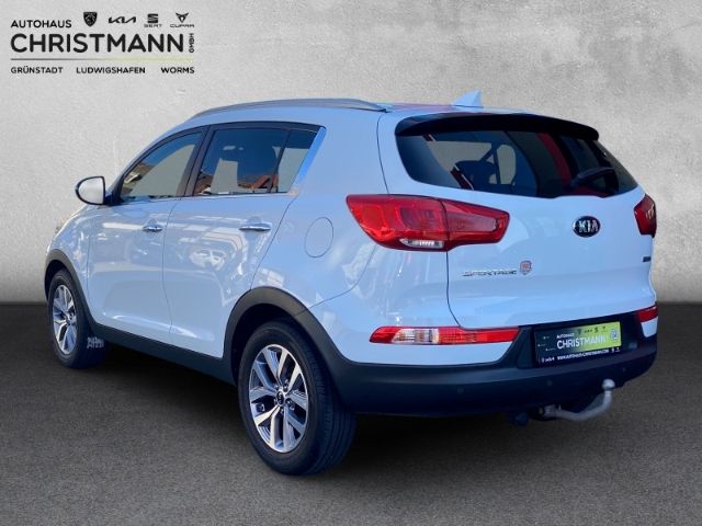 Fahrzeugabbildung Kia Sportage Dream Team 2WD 1.6 GDI *abnehmbareAnhän