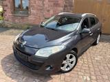 Renault Megane III Grandtour Dynamique NAVI*Klima*ALU - Renault Megane aus 2010: Kombi