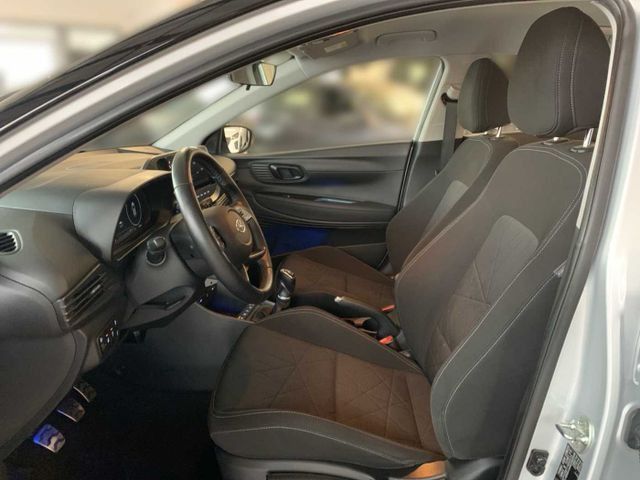Fahrzeugabbildung Hyundai BAYON 1.0 T-GDI 48V-Hybrid Intro/Navi/Plus
