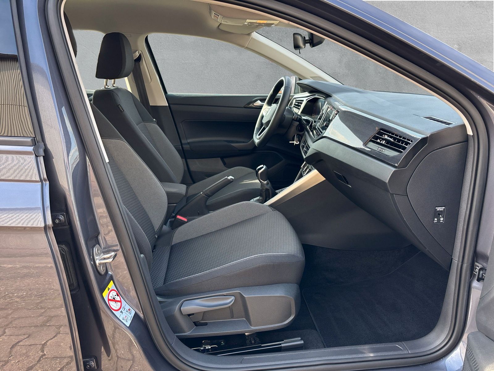 Fahrzeugabbildung Volkswagen Polo Life 1.0 TSI LED Bluetooth