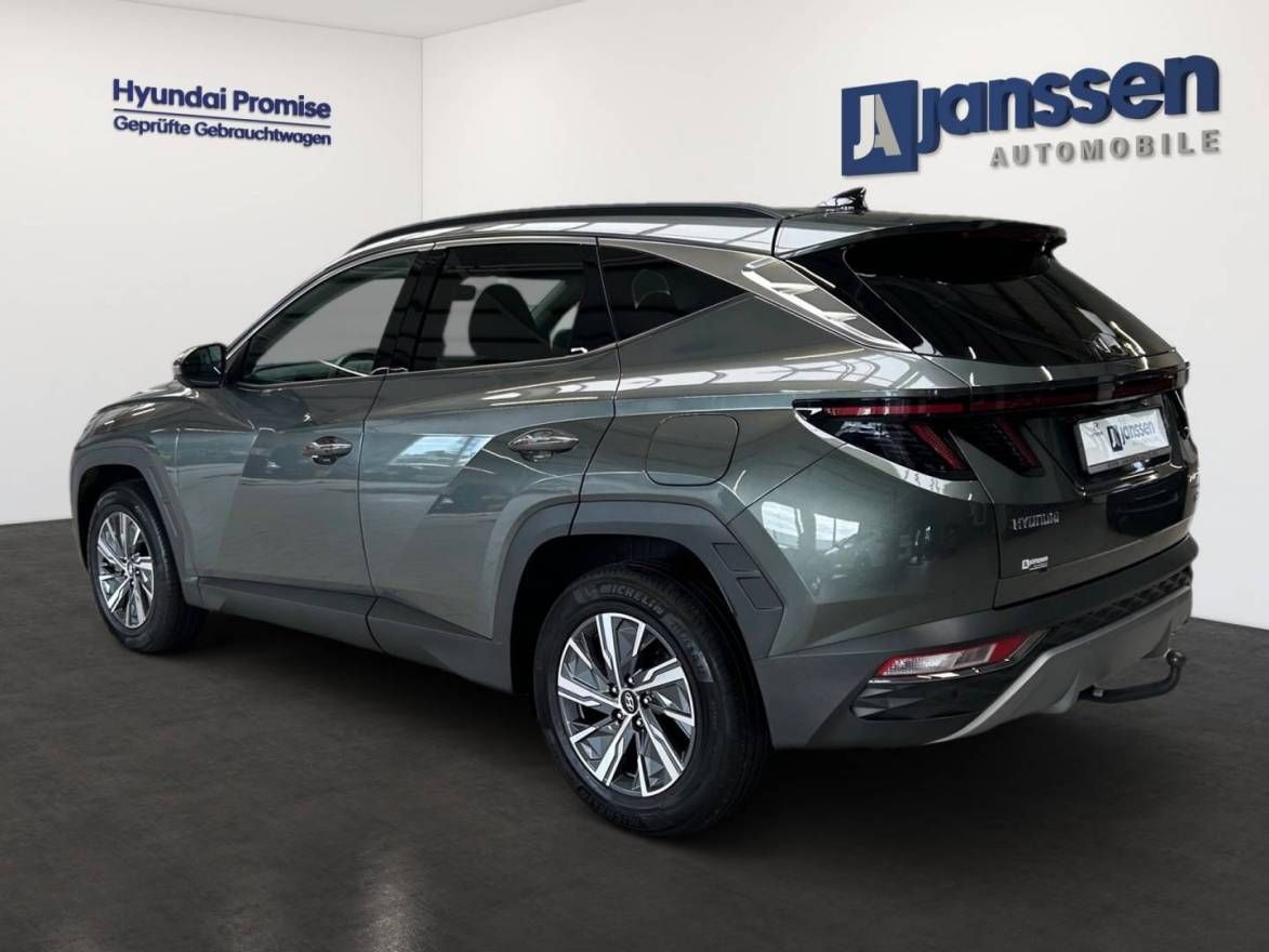 Fahrzeugabbildung Hyundai TUCSON Hybrid TREND