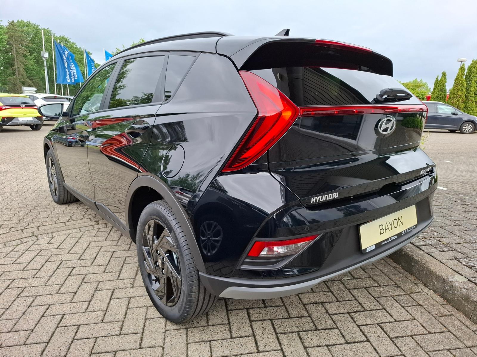 Hyundai BAYON T-GDI Blackline | Automatik | Navi