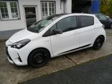 Toyota Yaris Hybrid GR Sport - Toyota Yaris: GR Sport