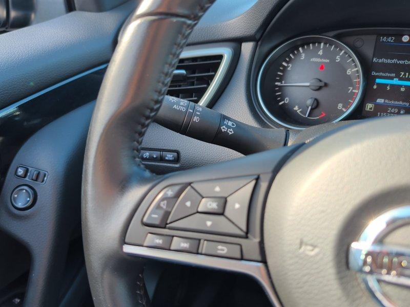 Nissan Qashqai 1.3 DIG-T  N-Connecta