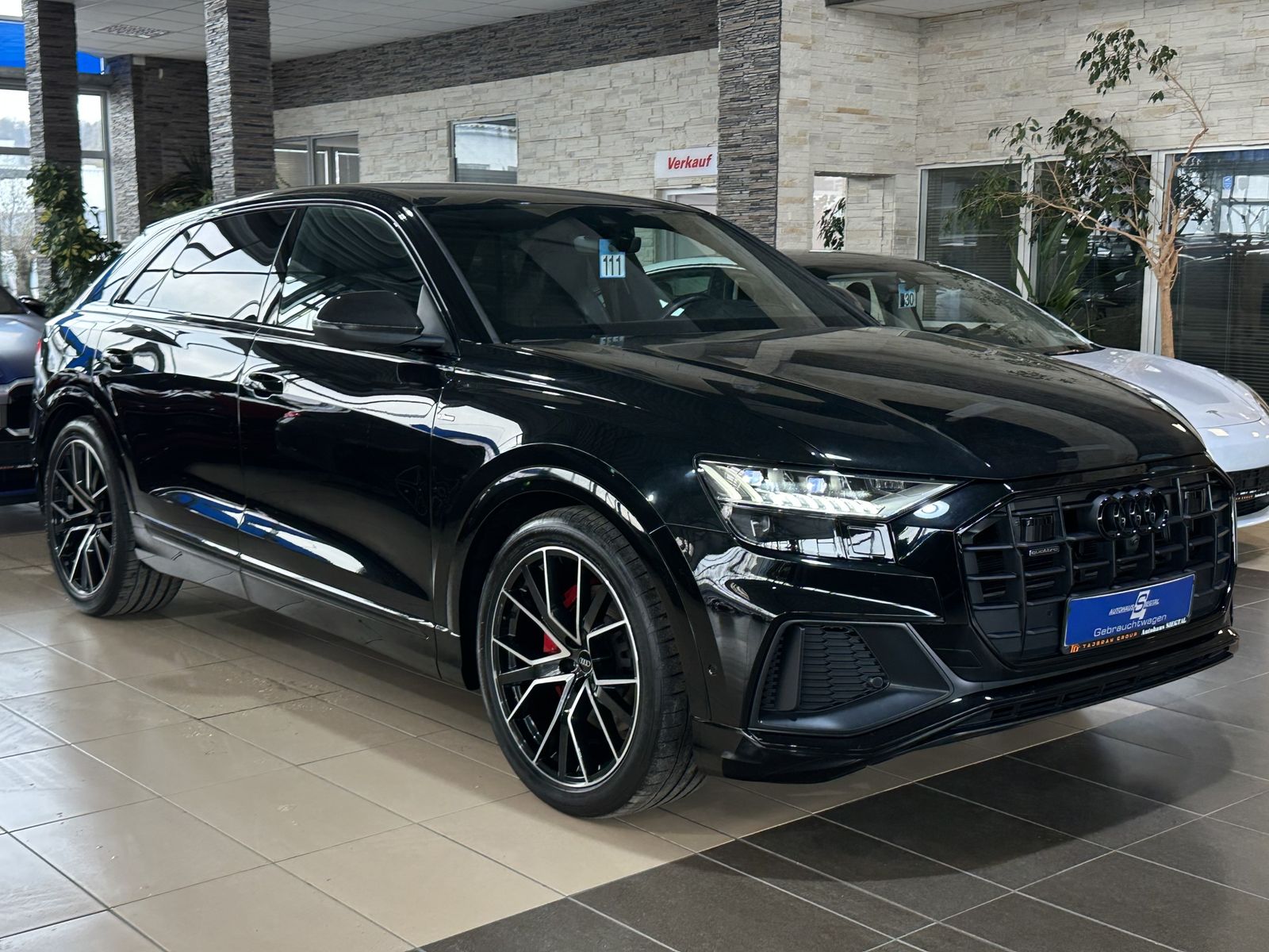 AUDI Q8 50 TDI*S-Line Competition Plus*HUD*MatrixLED
