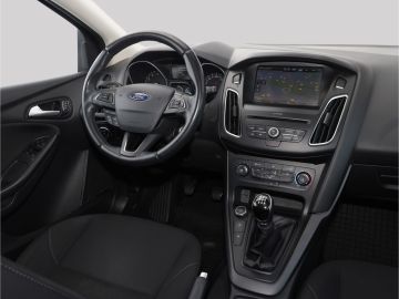 Ford Focus Business 1.0 EcoBoost  LED Navi APP
