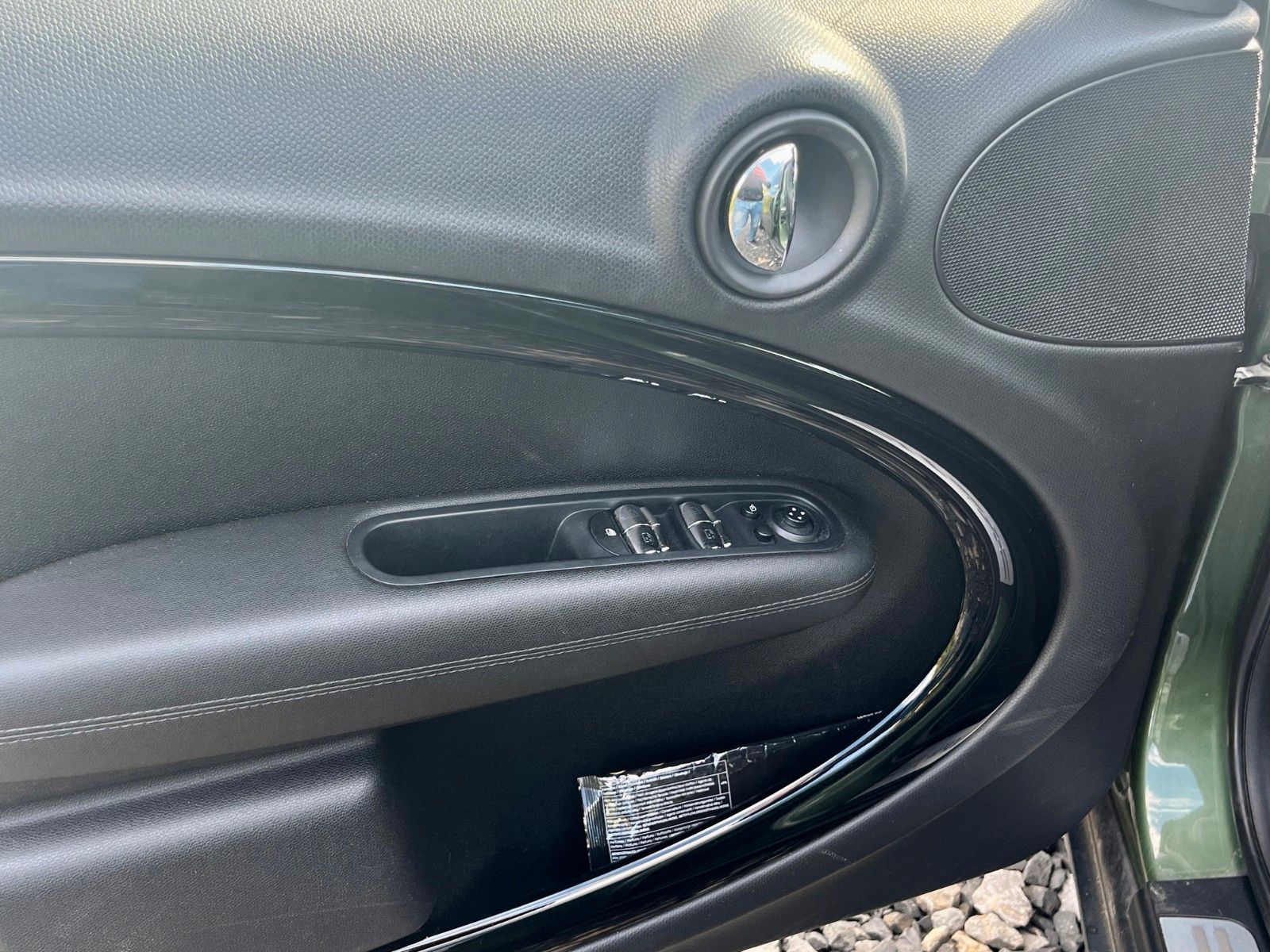Fahrzeugabbildung MINI Cooper SD Countryman All4 Navi Leder Xenon SPORT