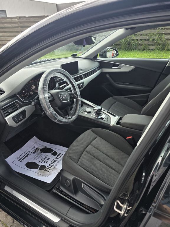 Image of Audi A4