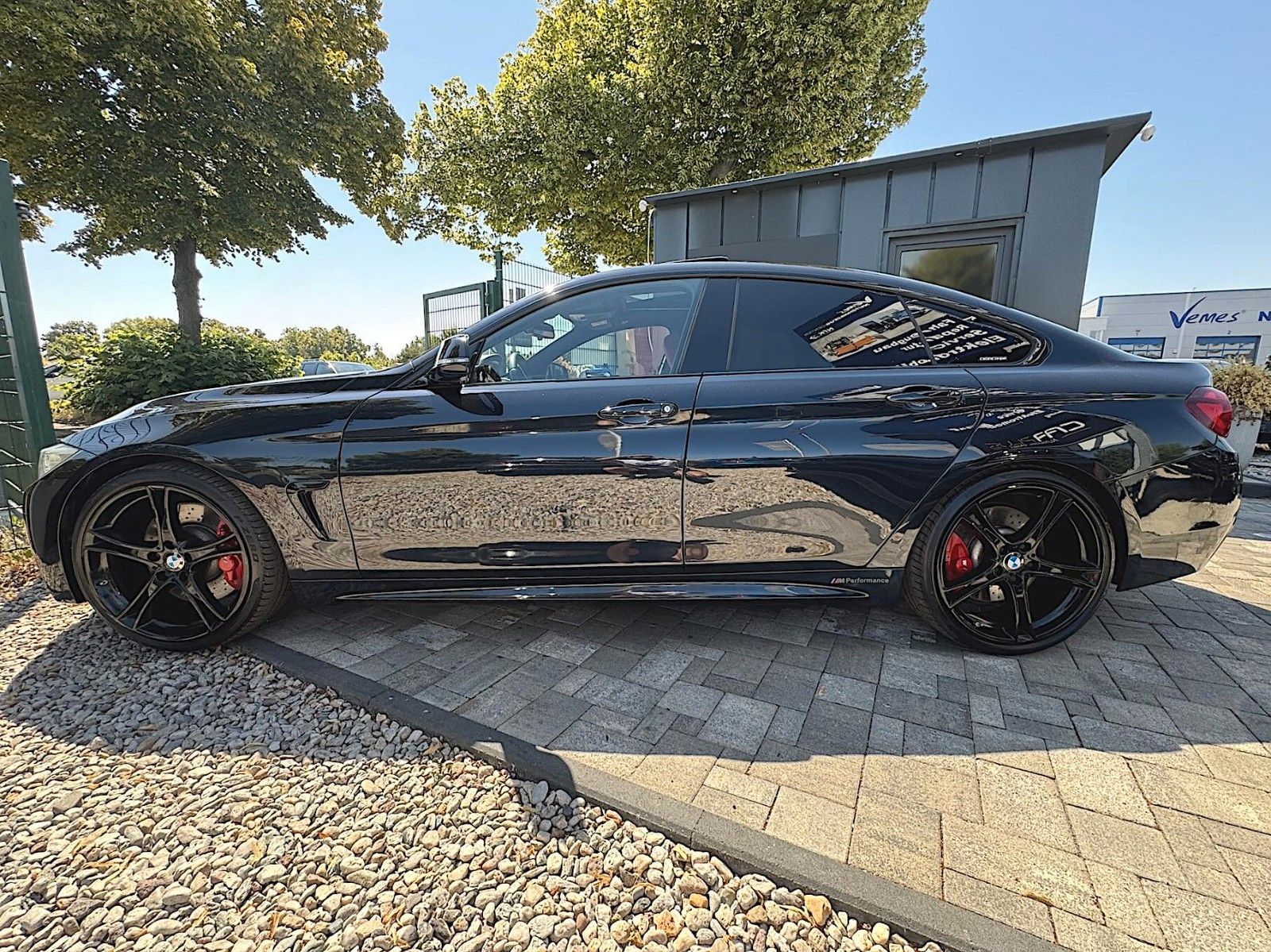 Fahrzeugabbildung BMW 440i xDrive M Sport Performance Schnitzer *LED*