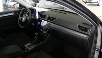 Skoda Superb Combi Style 2.0 TDI DSG NAV PDC MATRIX