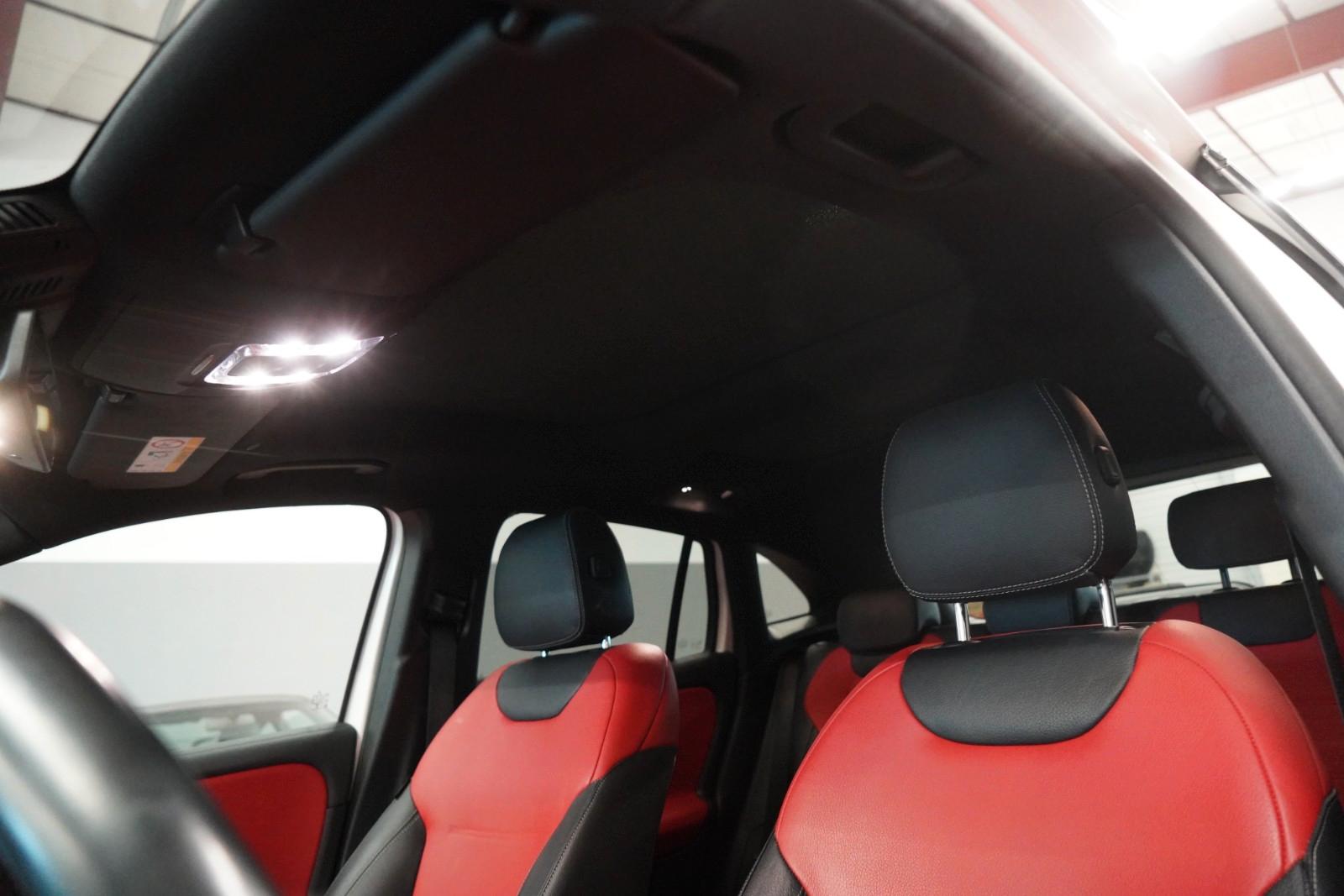 Mercedes-Benz GLA 200 AMG *2.Hand*Unfallfrei*Keyless Go*Pano*