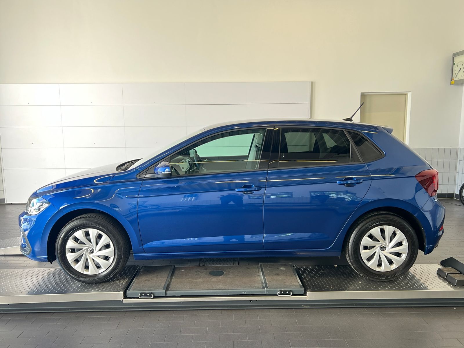 Fahrzeugabbildung Volkswagen Polo Life 1.0 *LED,Climatronic,Sitzhzg.,AppConne