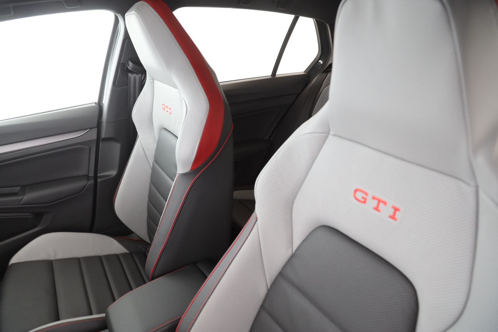 Volkswagen Golf - Bild 12