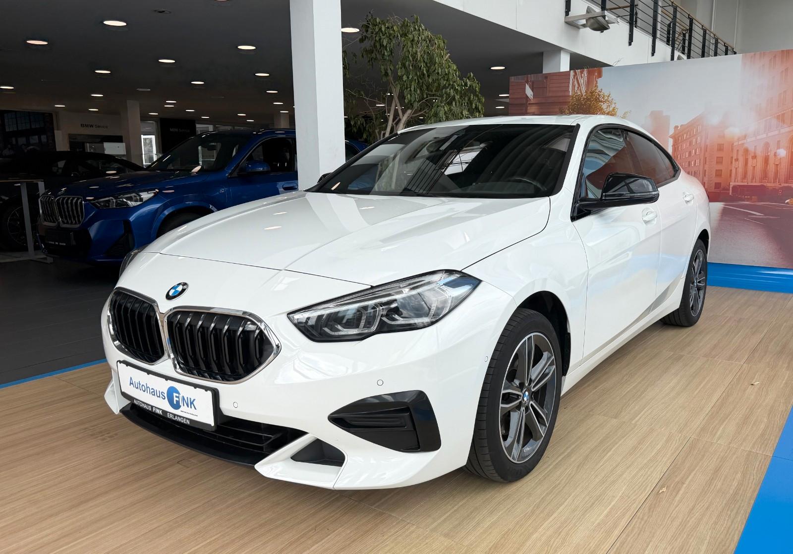 BMW 216d GC Sport Line LC. Prof. Kamera Pano LED