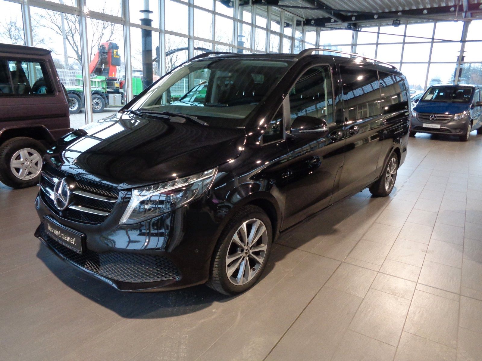 MERCEDES-BENZ V 300 D,LED,NAVI,SPUR,360°,AIRMATIK,STANDHEIZUNG