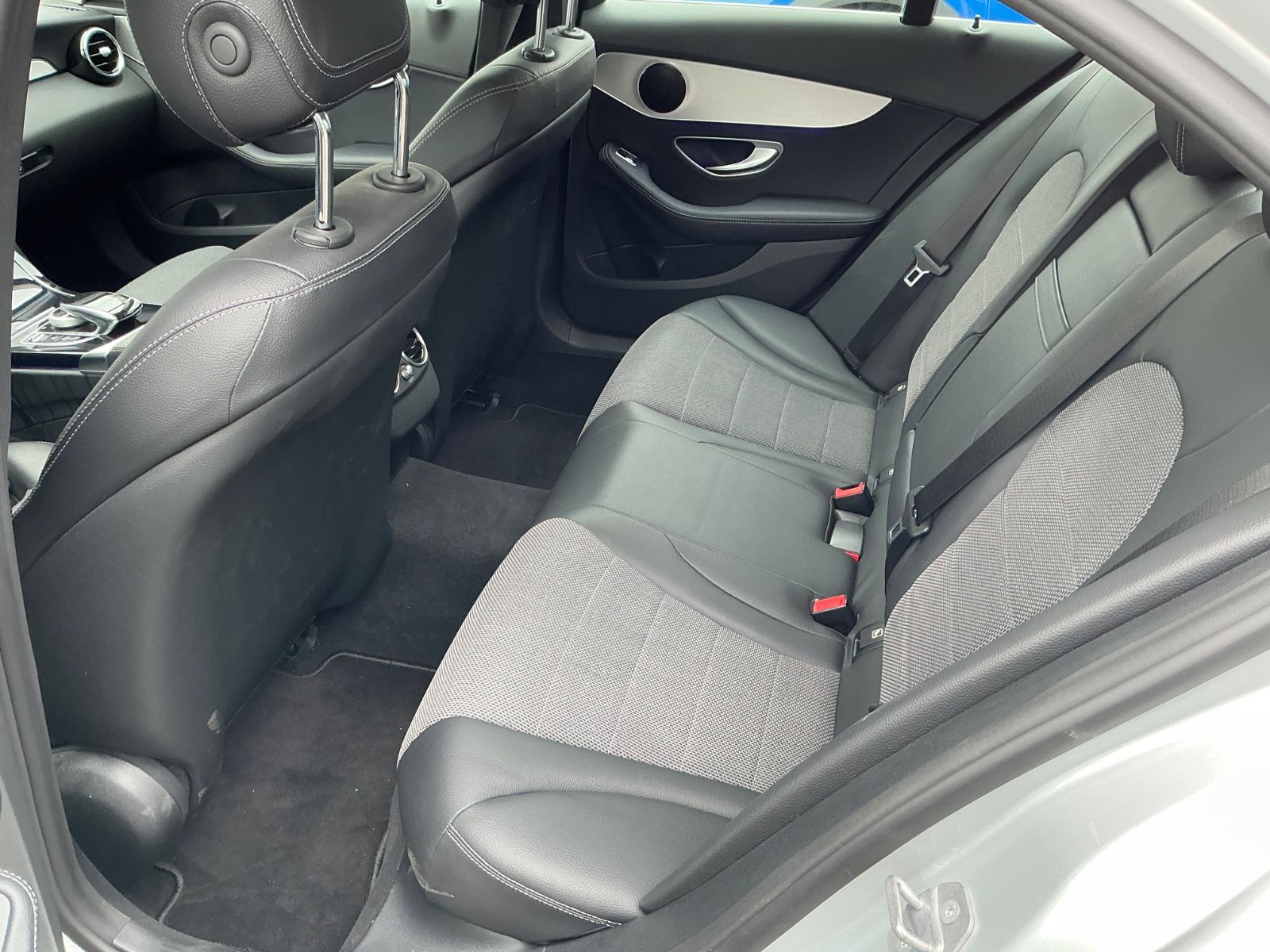 Mercedes-Benz C 220 CDI Automatik LED Navi Kamera Ambiente foto 13