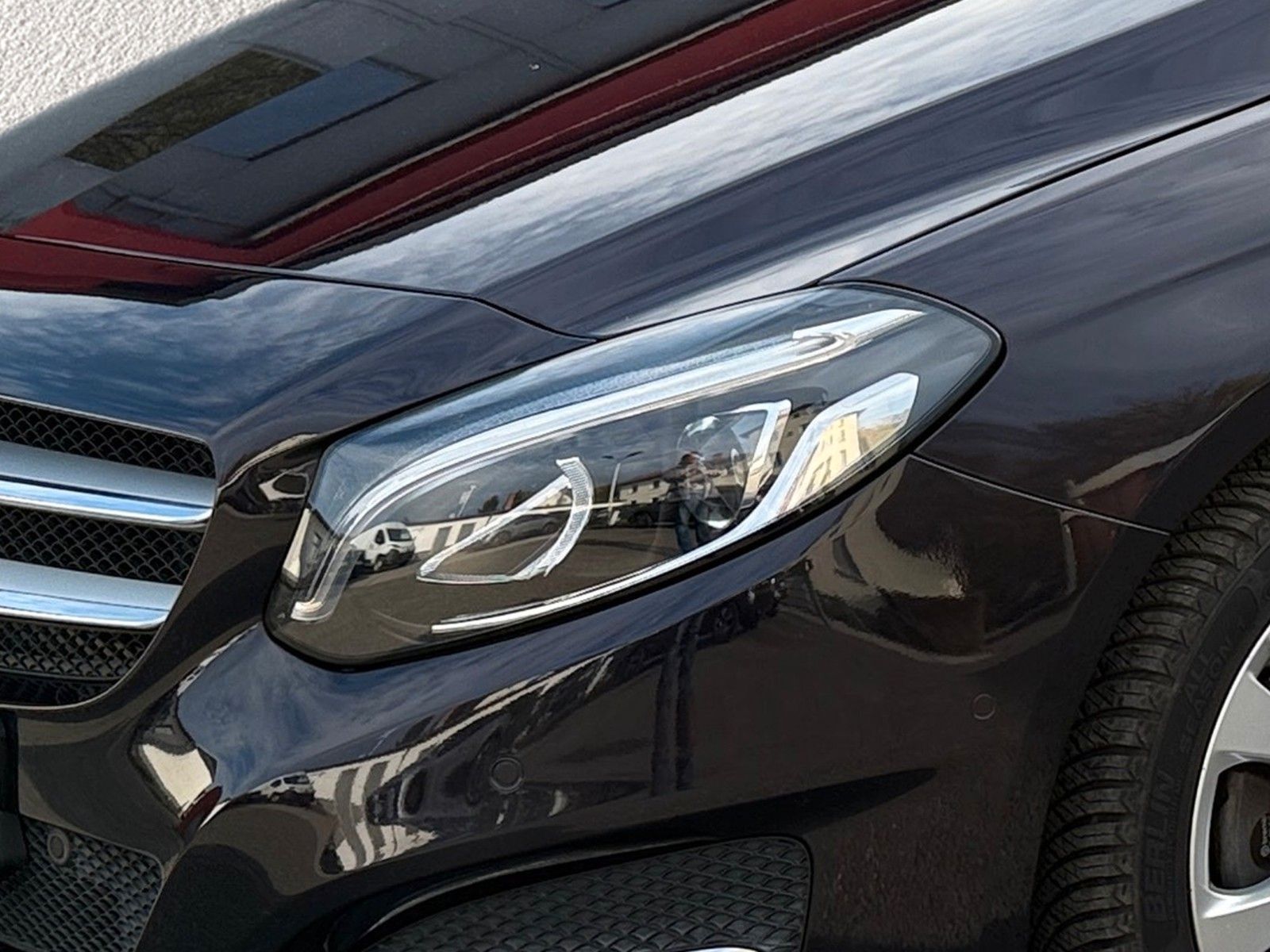 Fahrzeugabbildung Mercedes-Benz B 200 BlueEFFICIENCY Sports Tourer*AHK*Harman-K.