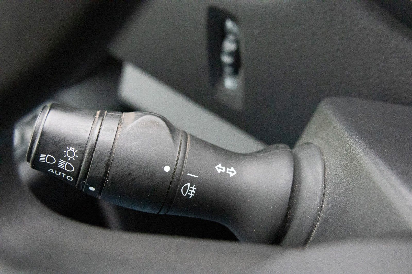 Fahrzeugabbildung Renault Master Energy dCi 145 L3H1