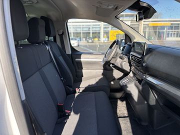 Fotografie des Opel Zafira 2.0 D XL AT Edition