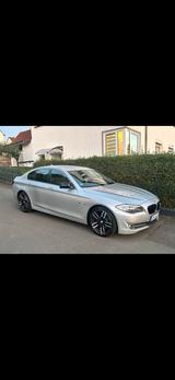 BMW F10 523i - BMW 523: 523i F10