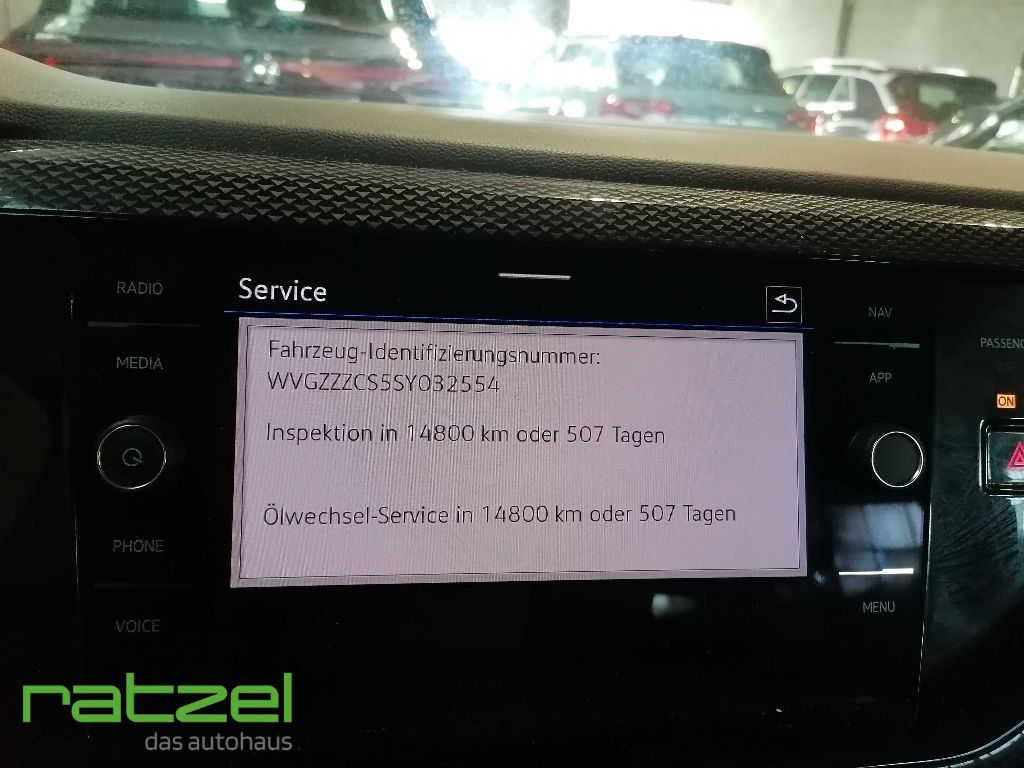 Fahrzeugabbildung Volkswagen Taigo Life 1,0 l TSI Navi Digitales Cockpit LED