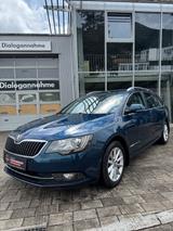 Skoda Superb Combi Ambition+DSG+KLIMA+SitzHeizung - Skoda Superb: Kombi