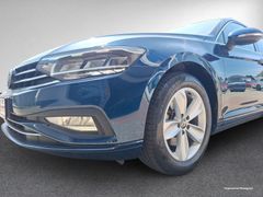 VW Passat Variant 2.0 TDI Business Sthzg Nav Ahk 17 VW Passat Variant 2.0 TDI Business Sthzg Nav Ahk 17