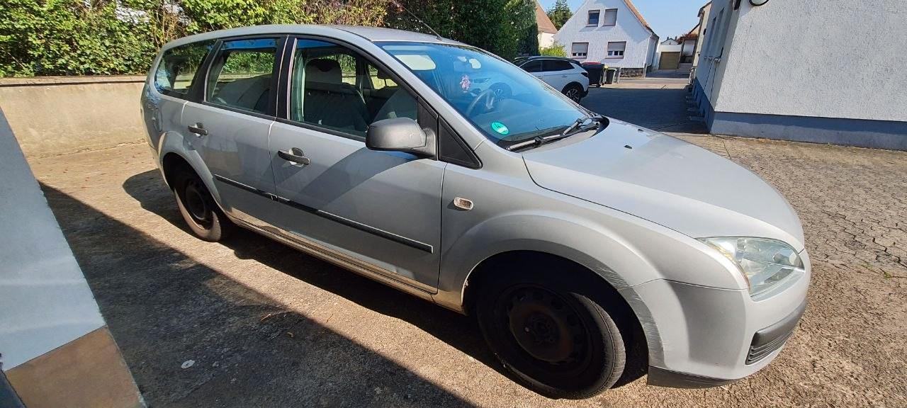 Ford Focus 2006 — engine 1.798 cm³, 125 HP (92kW)