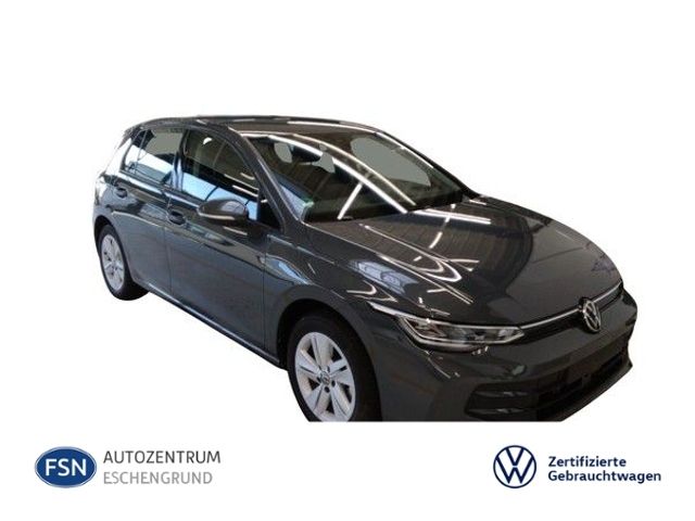 Fahrzeugabbildung Volkswagen Golf 1.5 TSI LIFE AHK GJR NAVI HEADUP