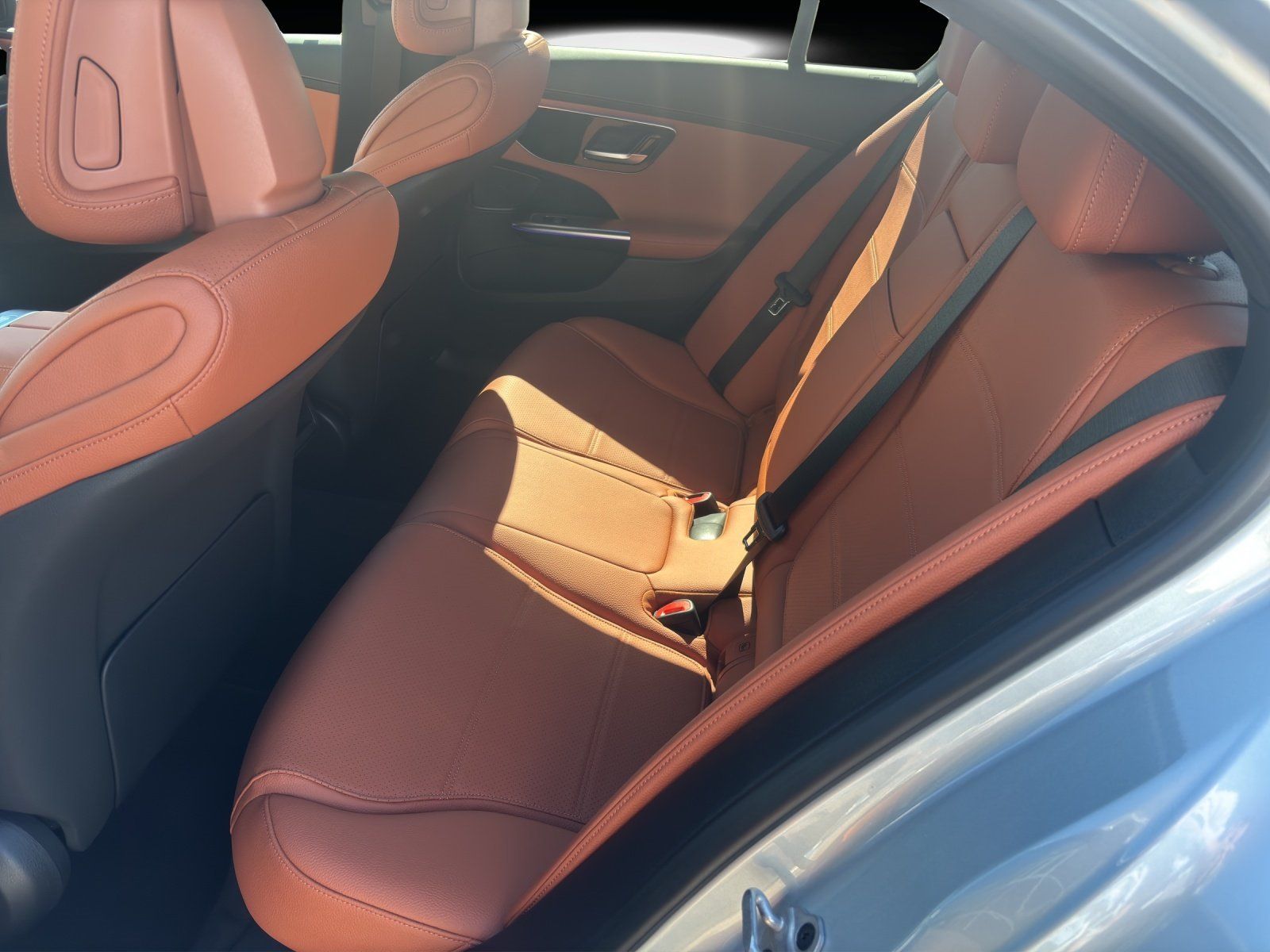 Fahrzeugabbildung Mercedes-Benz C 220 d 4M Avantg AHK Kamera ENERGIZING Display