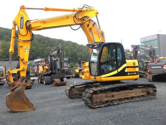 JCB JZ 235 LC