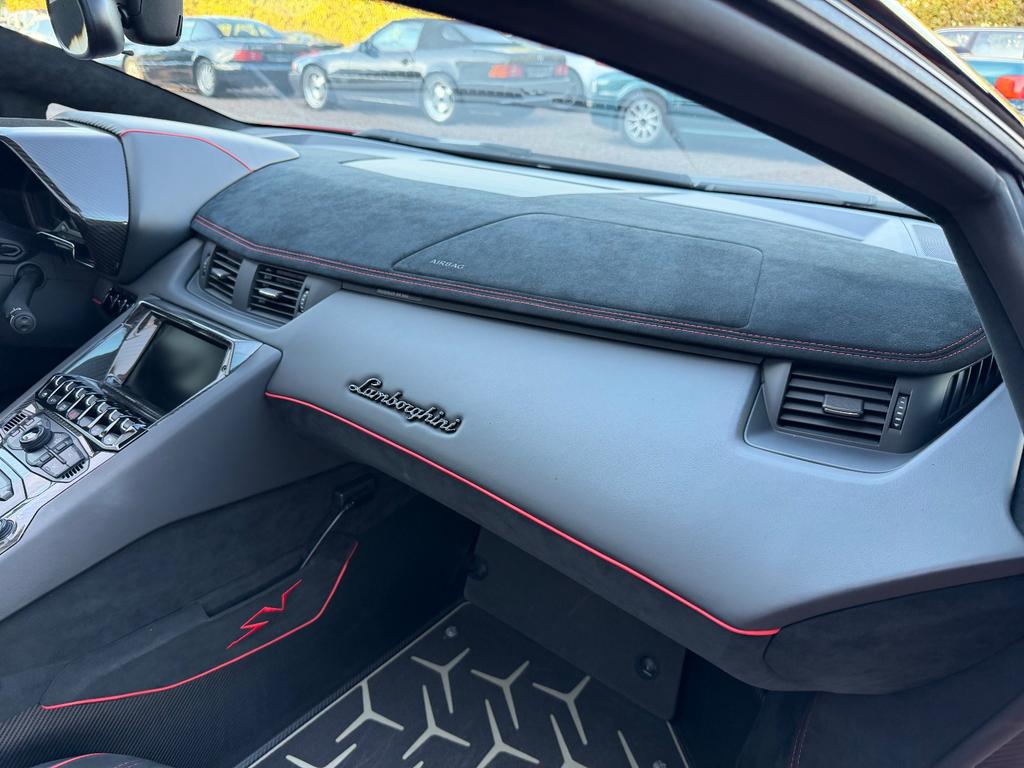 Lamborghini Aventador