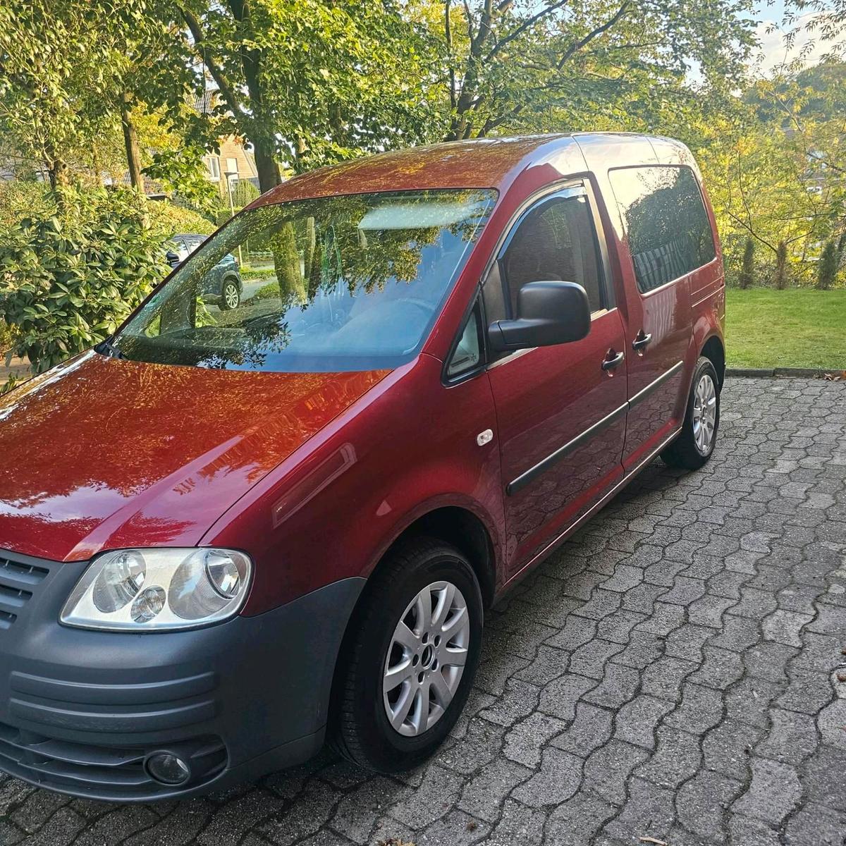 Volkswagen Caddy 2006 — engine 105 HP (77kW)