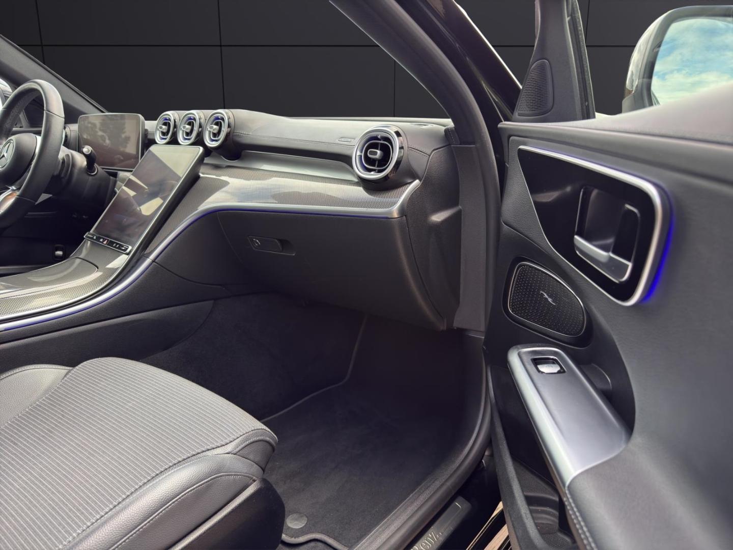 Mercedes-Benz C-Class T d DIGITAL LIGHT Distronic OLED MBUX AR N, миниатюра 22