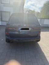 BMW X7 xDrive40d - MwSt ausweissbar - blaue BMW X7