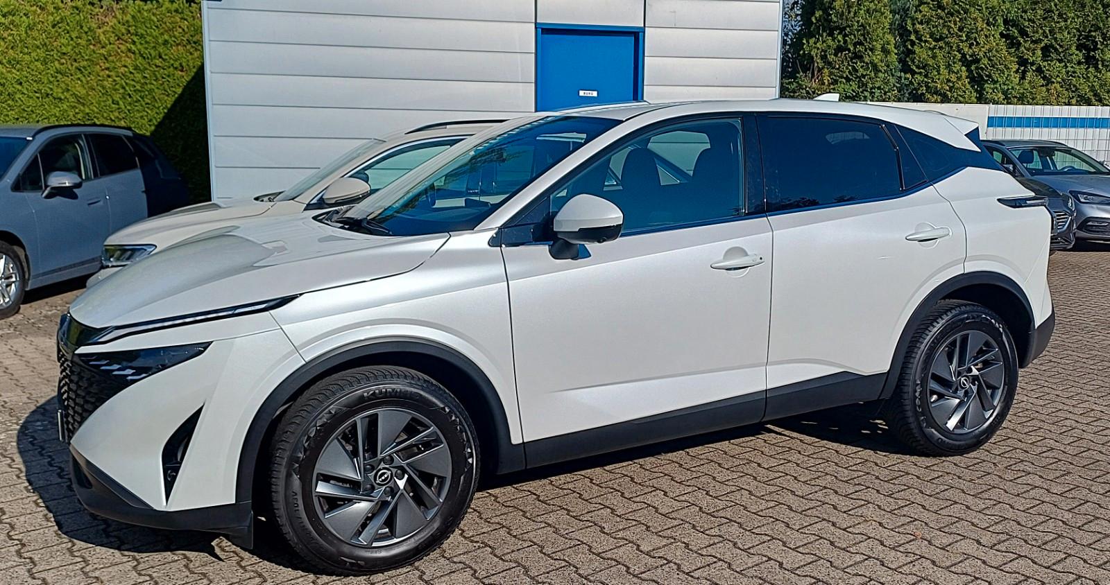 Nissan Qashqai MHEV Acenta-Klimaaut-Navi-360°-SH-LH-PDC