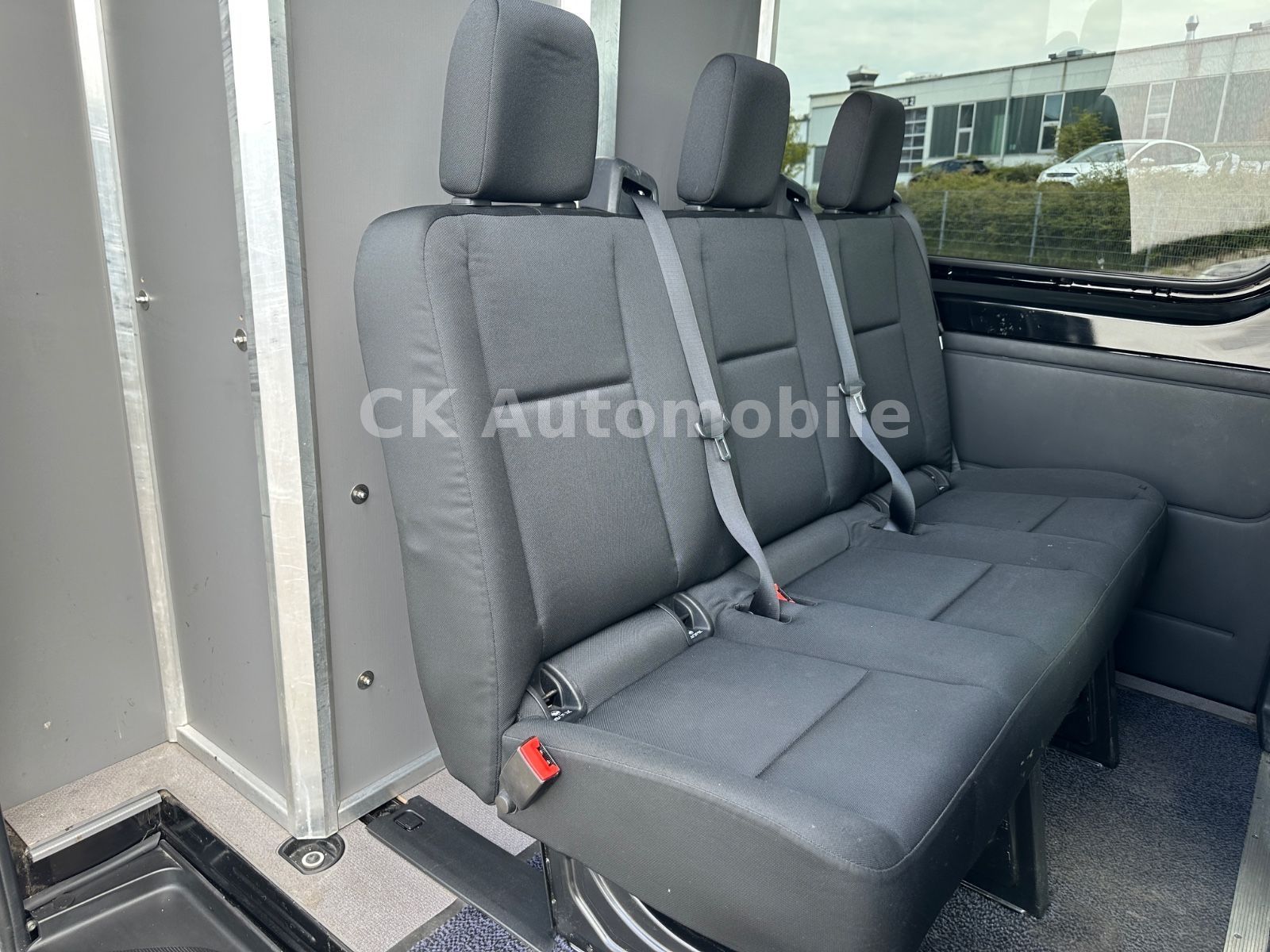 Fahrzeugabbildung Mercedes-Benz Sprinter III Kasten 316 Mixto Maxi/5 Sitze/LED