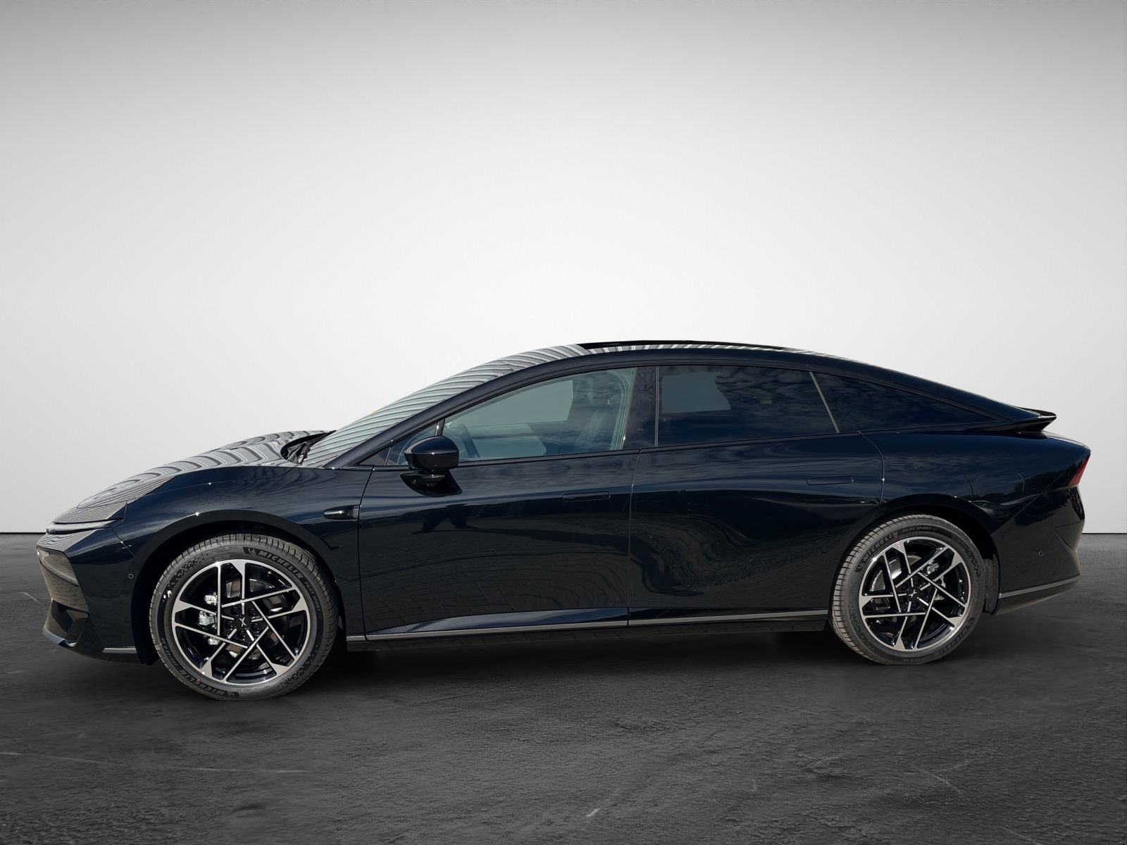 XPENG P7+ AWD Performance elektr. schwenkbare AHK  Hea imagem 3