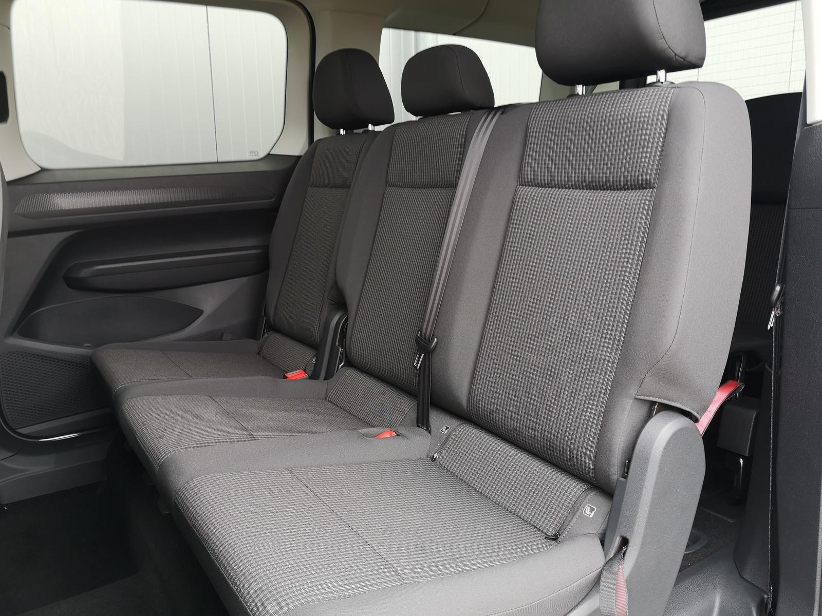 Volkswagen Caddy Maxi Basis ACC KAMERA PDC SHZ AHK