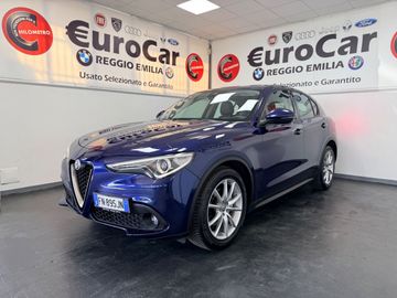 Alfa-Romeo Stelvio - 1