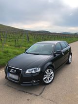 Audi A3 1.6 TDI Xenon LED Automatic - Audi A3: Automatic