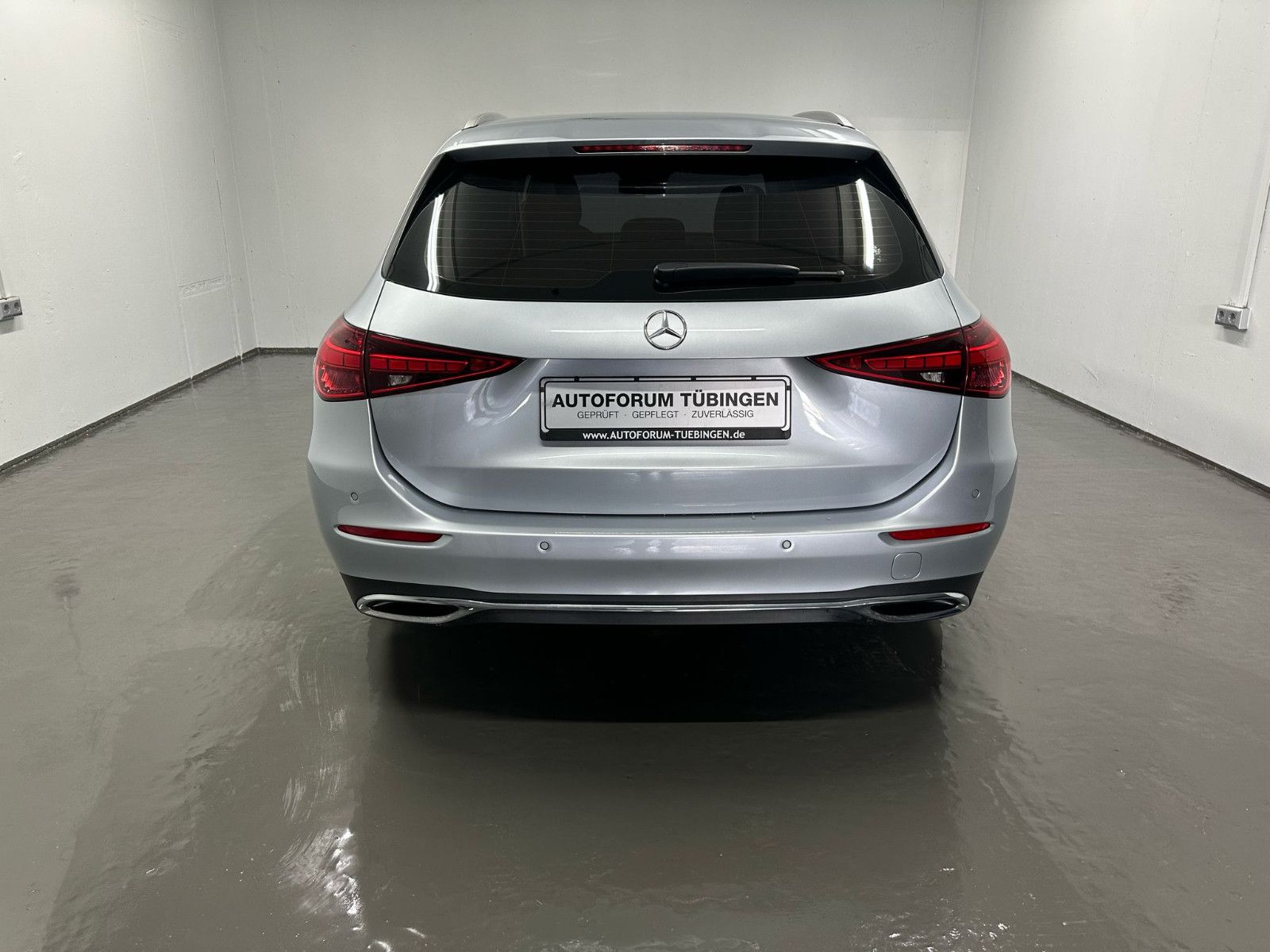 Fahrzeugabbildung Mercedes-Benz C 200 d T Auto AVANTGARDE*KAMERA*DISTRO*SPUR*AHK
