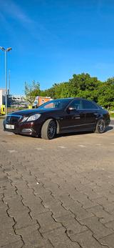 Mercedes-Benz E 350 CGI BlueEFFICIENCY AVANTGARDE AVANTGARDE - Mercedes-Benz E 350 in Bremen