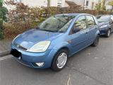 Ford Fiesta 1.6 16V Ghia - Ford Fiesta aus 2003: Ghia
