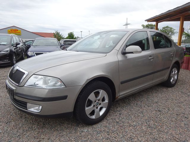 Skoda Octavia 1.6 Ambiente