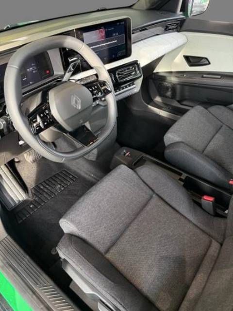 Fahrzeugabbildung Renault 5 E-Tech 100% elektr.