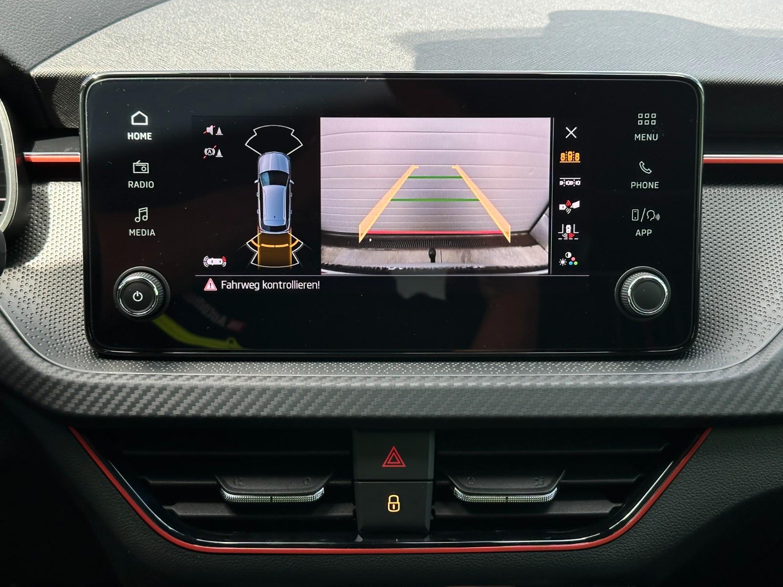 Skoda 116PS DSG Monte Carlo Side Assist ACC KAMERA AHK