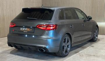 2015 AUDI RS3 照片 4